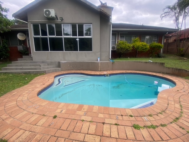 To Let 4 Bedroom Property for Rent in Meer En See KwaZulu-Natal