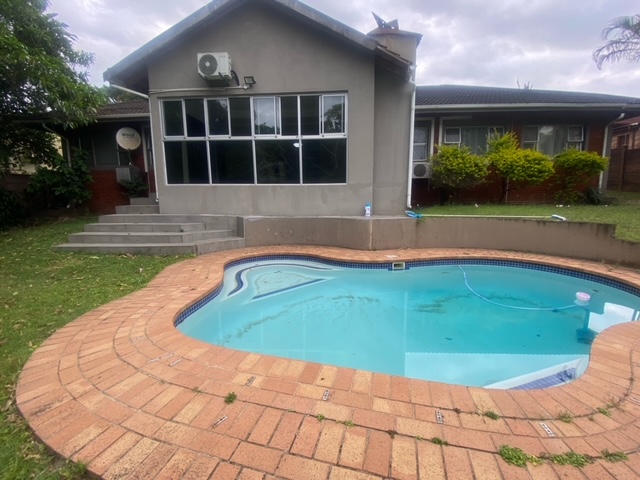 To Let 4 Bedroom Property for Rent in Meer En See KwaZulu-Natal