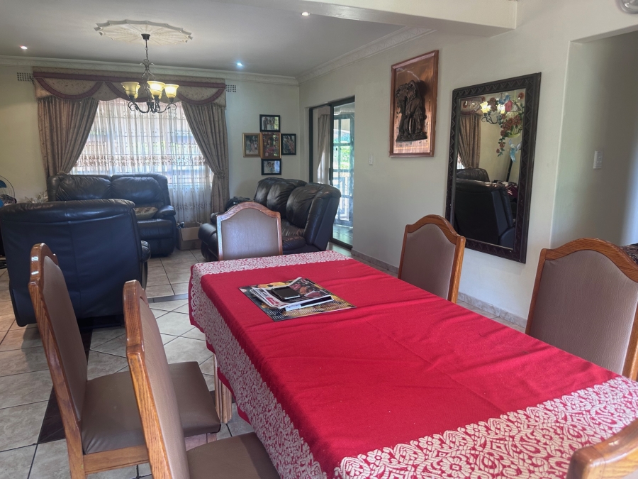 6 Bedroom Property for Sale in Wyebank KwaZulu-Natal