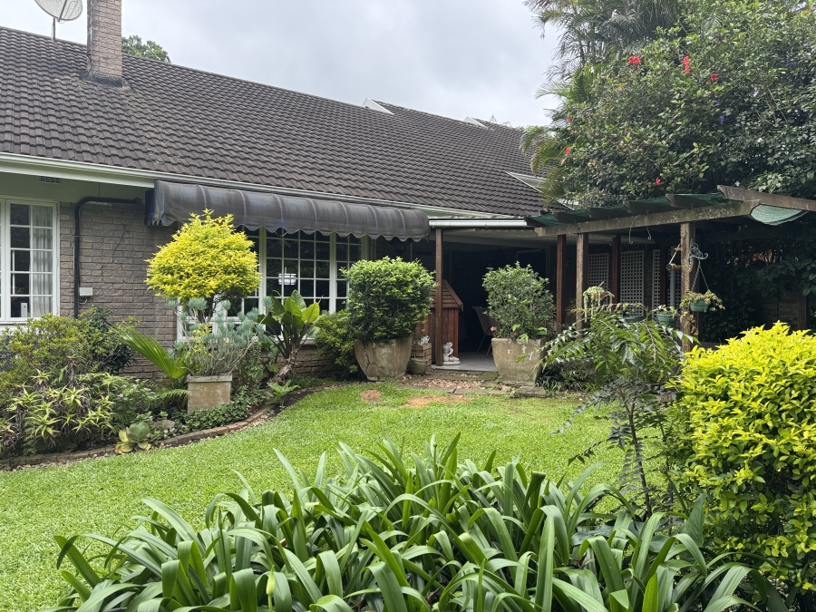 3 Bedroom Property for Sale in Kloof KwaZulu-Natal