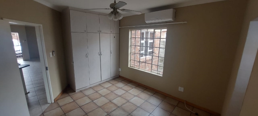 2 Bedroom Property for Sale in Pioneer Park KwaZulu-Natal