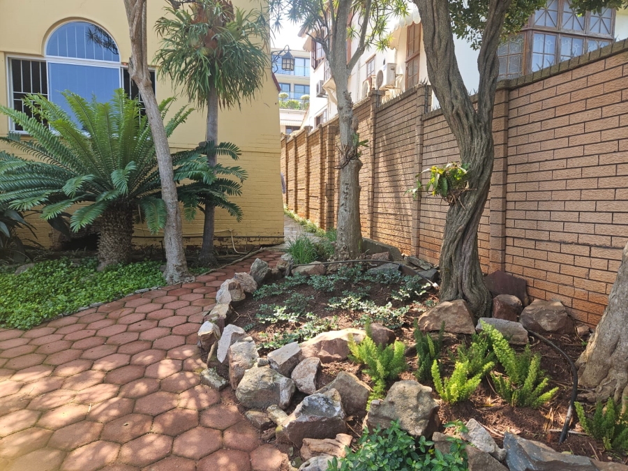 To Let 3 Bedroom Property for Rent in Glenwood KwaZulu-Natal