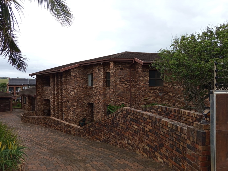 4 Bedroom Property for Sale in La Mercy KwaZulu-Natal