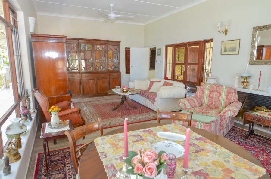 5 Bedroom Property for Sale in Manaba Beach KwaZulu-Natal