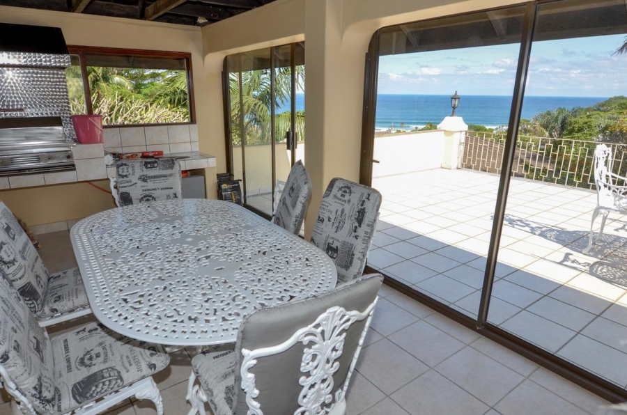 5 Bedroom Property for Sale in Manaba Beach KwaZulu-Natal