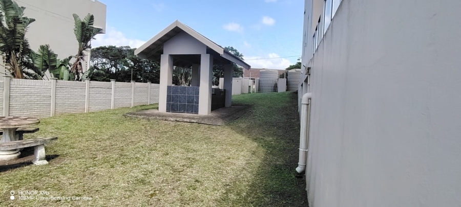 To Let 3 Bedroom Property for Rent in Manaba Beach KwaZulu-Natal