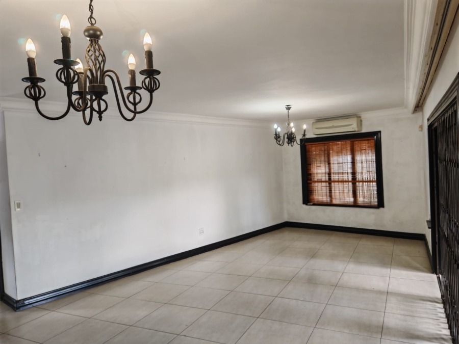 To Let 3 Bedroom Property for Rent in Grayleigh KwaZulu-Natal