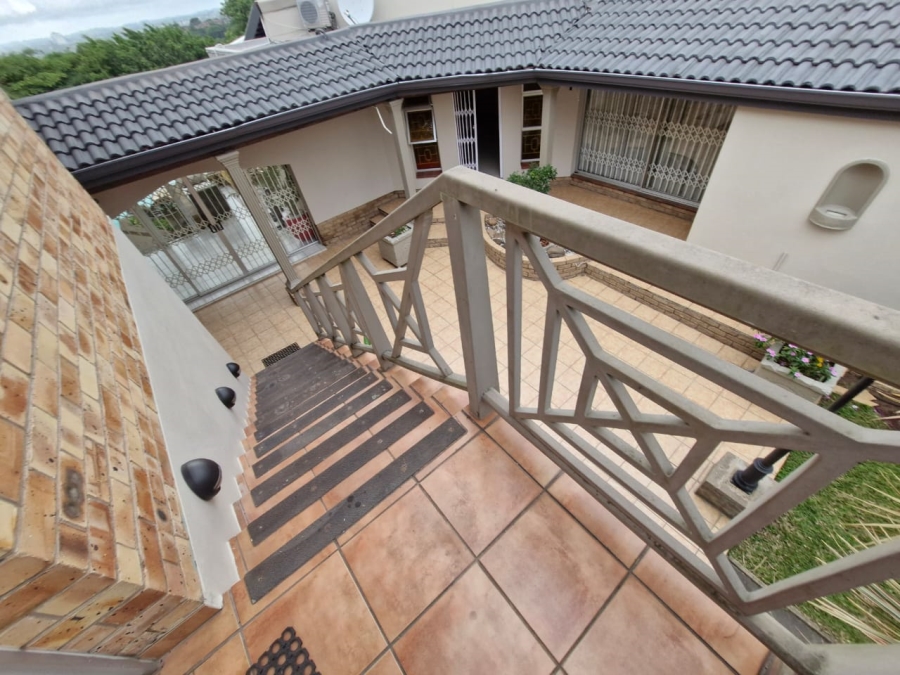 To Let 2 Bedroom Property for Rent in Dawncliffe KwaZulu-Natal