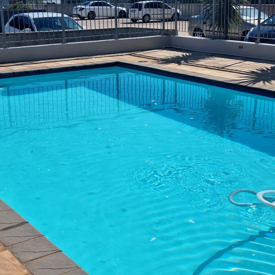 To Let 1 Bedroom Property for Rent in New Town Centre KwaZulu-Natal