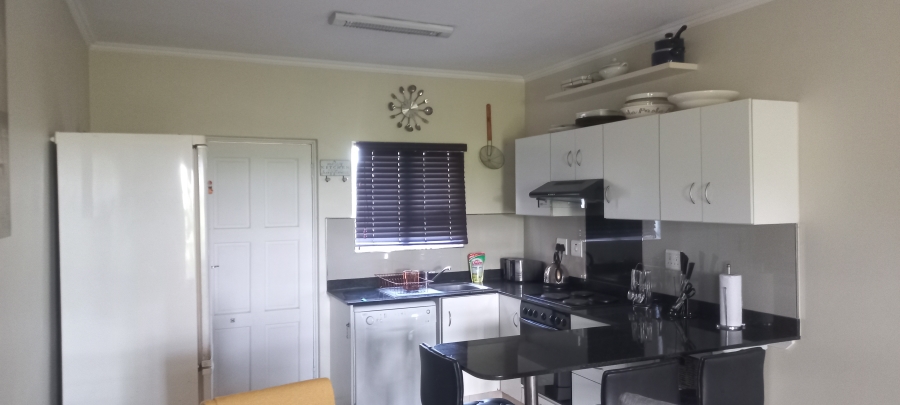 To Let 2 Bedroom Property for Rent in Manor Estates KwaZulu-Natal