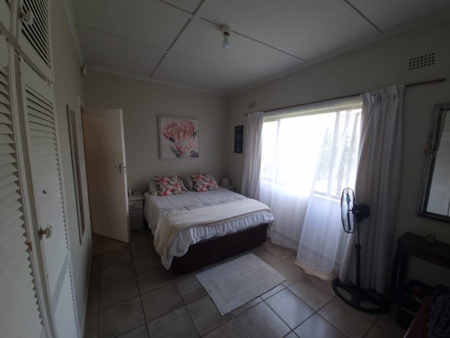 To Let 3 Bedroom Property for Rent in Leisure Bay KwaZulu-Natal