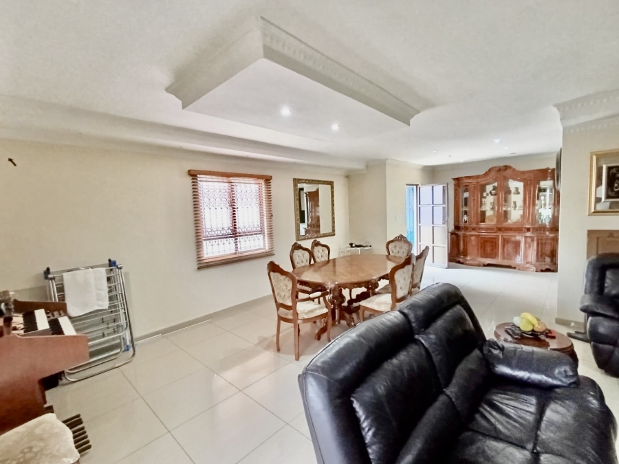 3 Bedroom Property for Sale in Hillgrove KwaZulu-Natal