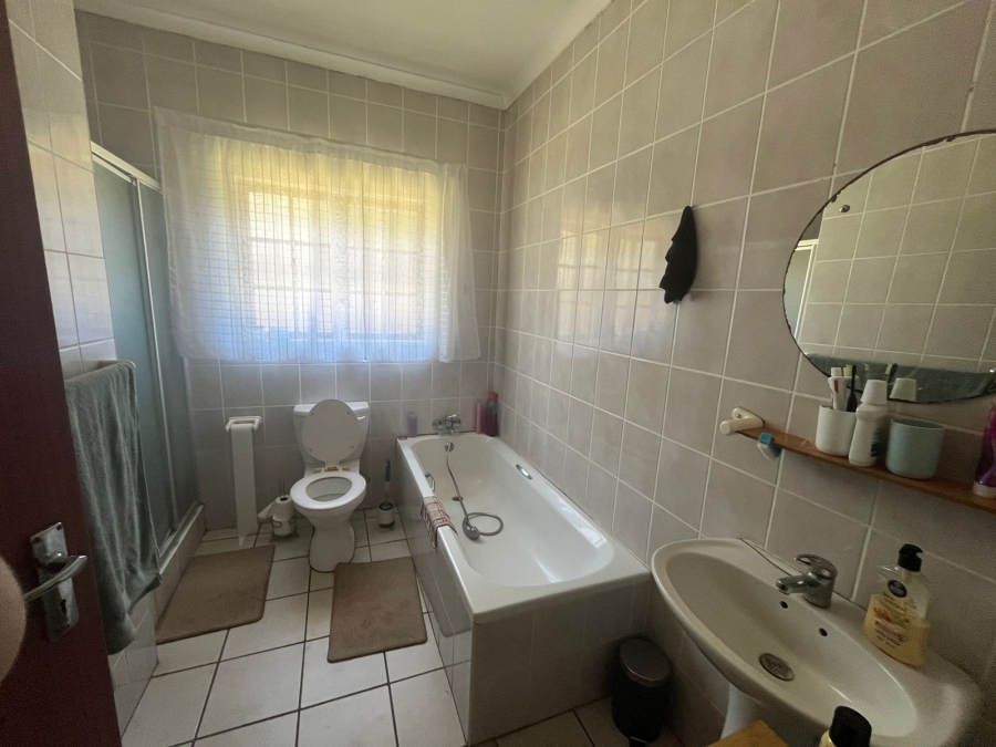 To Let 3 Bedroom Property for Rent in Meer En See KwaZulu-Natal