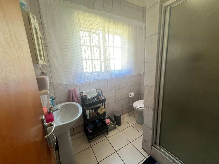 To Let 3 Bedroom Property for Rent in Meer En See KwaZulu-Natal