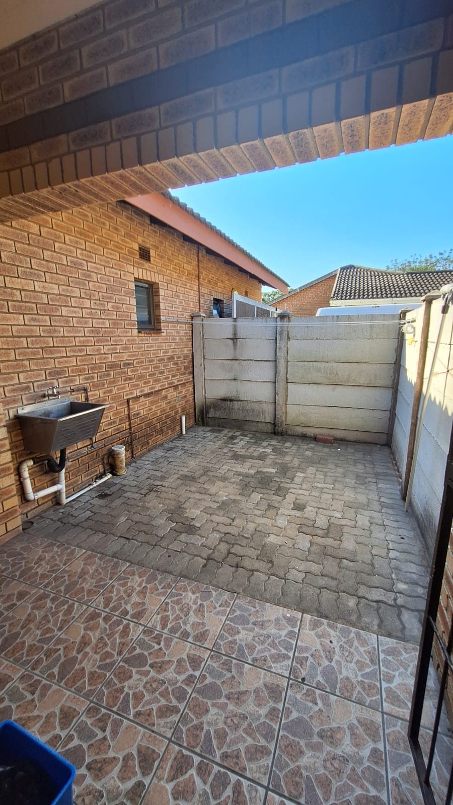 To Let 7 Bedroom Property for Rent in Birdswood KwaZulu-Natal