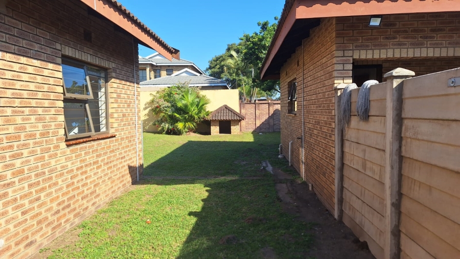 To Let 7 Bedroom Property for Rent in Birdswood KwaZulu-Natal