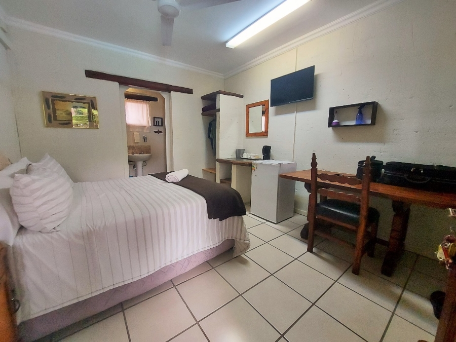 11 Bedroom Property for Sale in Birdswood KwaZulu-Natal