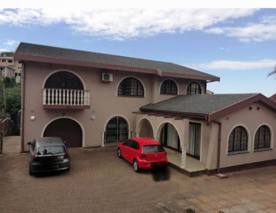 6 Bedroom Property for Sale in South Ridge KwaZulu-Natal