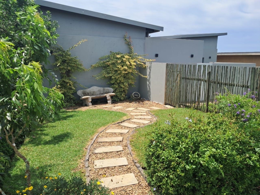 4 Bedroom Property for Sale in Palm Lakes Estate KwaZulu-Natal