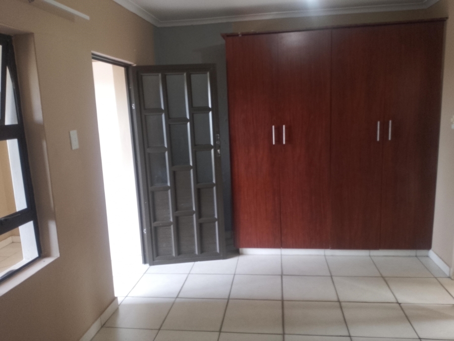 30 Bedroom Property for Sale in St Michaels On Sea KwaZulu-Natal