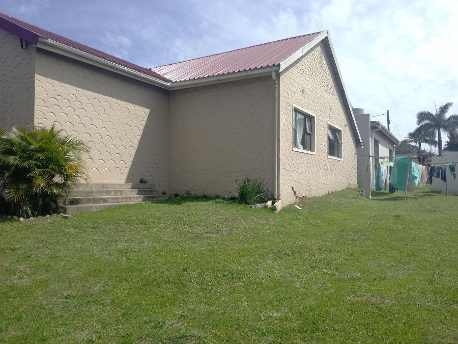 30 Bedroom Property for Sale in St Michaels On Sea KwaZulu-Natal