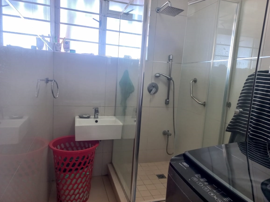 2 Bedroom Property for Sale in North Beach KwaZulu-Natal