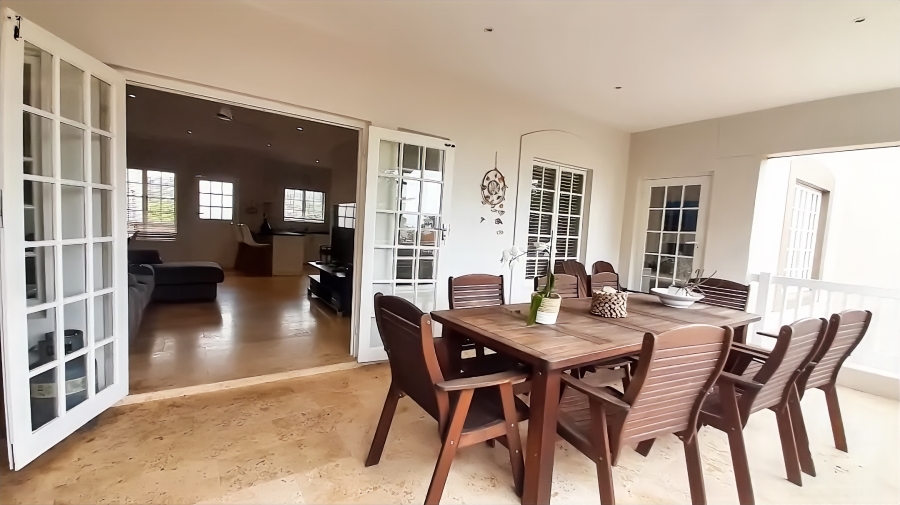 3 Bedroom Property for Sale in Willard Beach KwaZulu-Natal