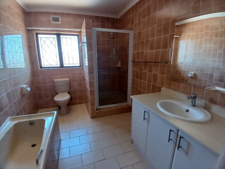 3 Bedroom Property for Sale in Ballito Central KwaZulu-Natal