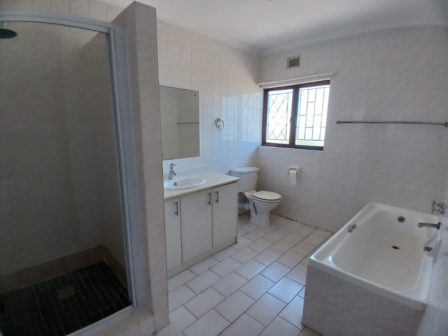 3 Bedroom Property for Sale in Ballito Central KwaZulu-Natal