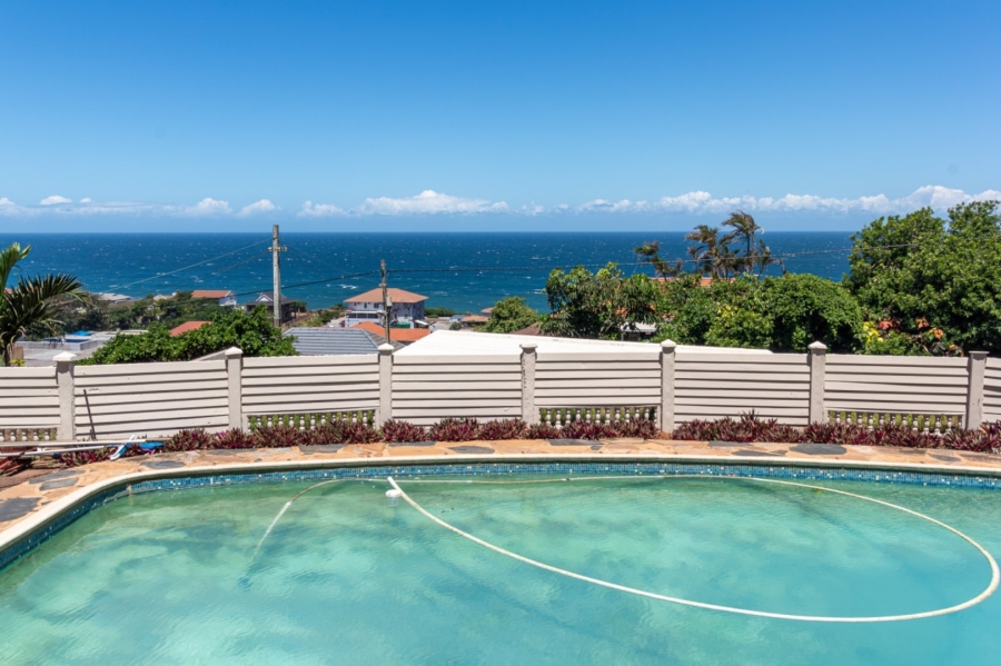 5 Bedroom Property for Sale in Ocean View KwaZulu-Natal