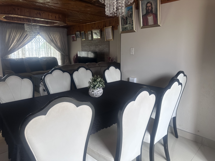 4 Bedroom Property for Sale in Wyebank KwaZulu-Natal