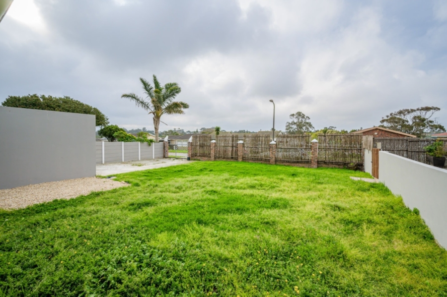 2 Bedroom Property for Sale in Sherwood KwaZulu-Natal