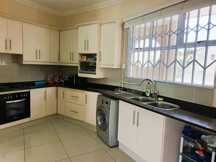 3 Bedroom Property for Sale in Scottburgh Central KwaZulu-Natal