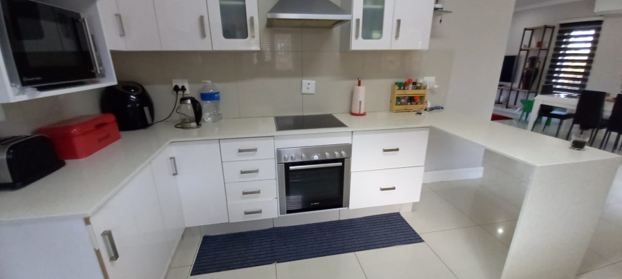 To Let 3 Bedroom Property for Rent in Mount Edgecombe KwaZulu-Natal