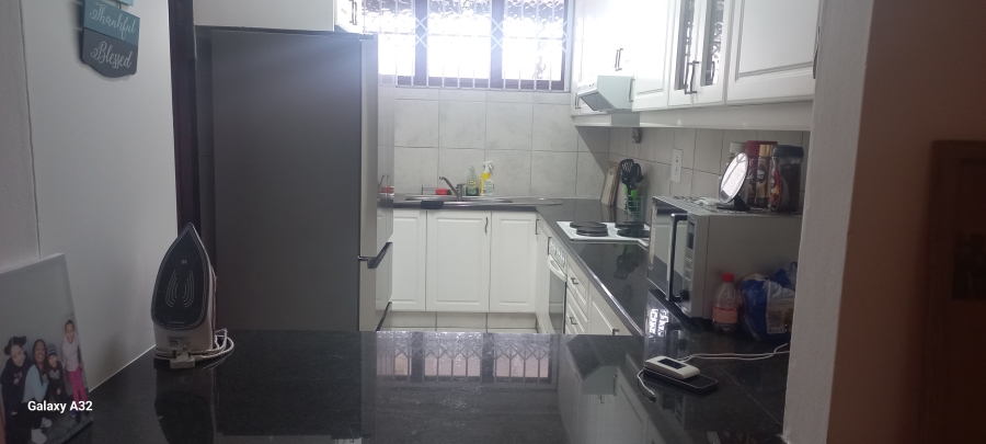 To Let 2 Bedroom Property for Rent in Musgrave KwaZulu-Natal