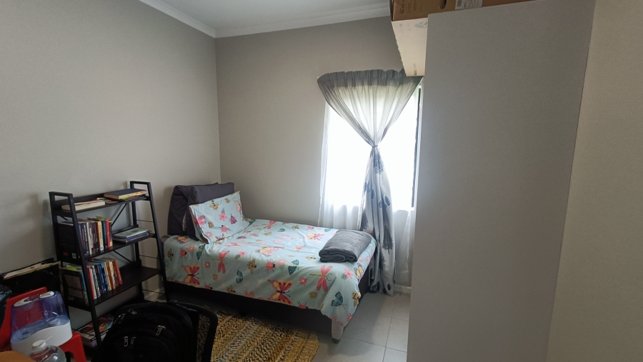 To Let 2 Bedroom Property for Rent in Waterfall KwaZulu-Natal