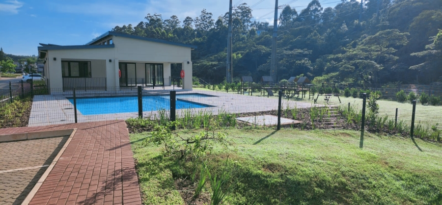 To Let 2 Bedroom Property for Rent in Waterfall KwaZulu-Natal