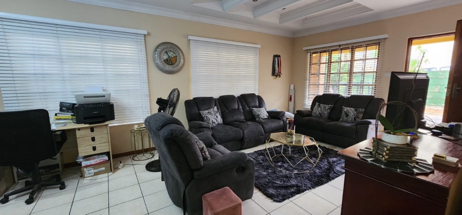 3 Bedroom Property for Sale in Fynnland KwaZulu-Natal