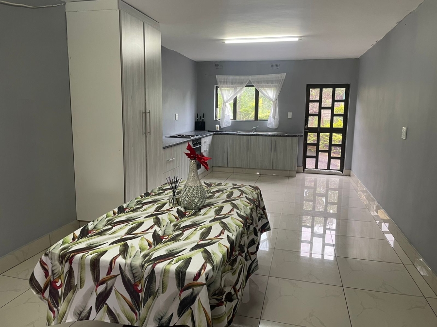 7 Bedroom Property for Sale in Wyebank KwaZulu-Natal