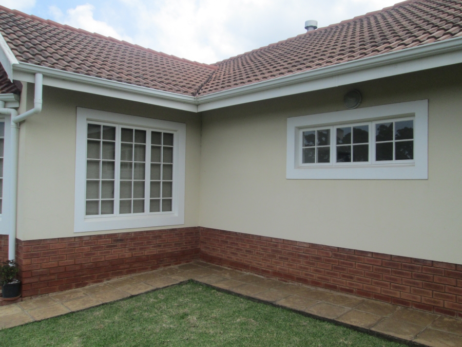 2 Bedroom Property for Sale in Greendale KwaZulu-Natal