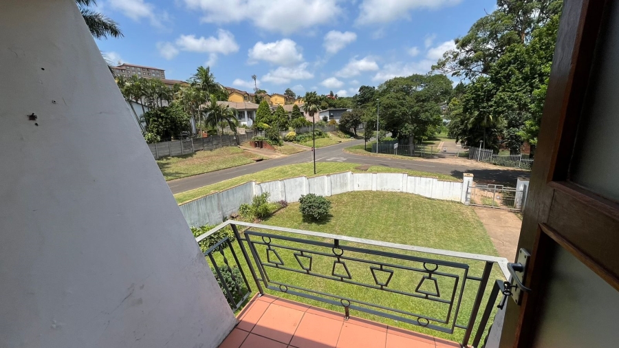 To Let 4 Bedroom Property for Rent in Fairview KwaZulu-Natal