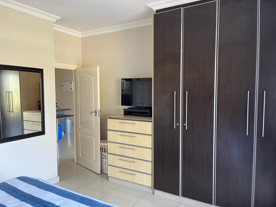 To Let 2 Bedroom Property for Rent in New Town Centre KwaZulu-Natal