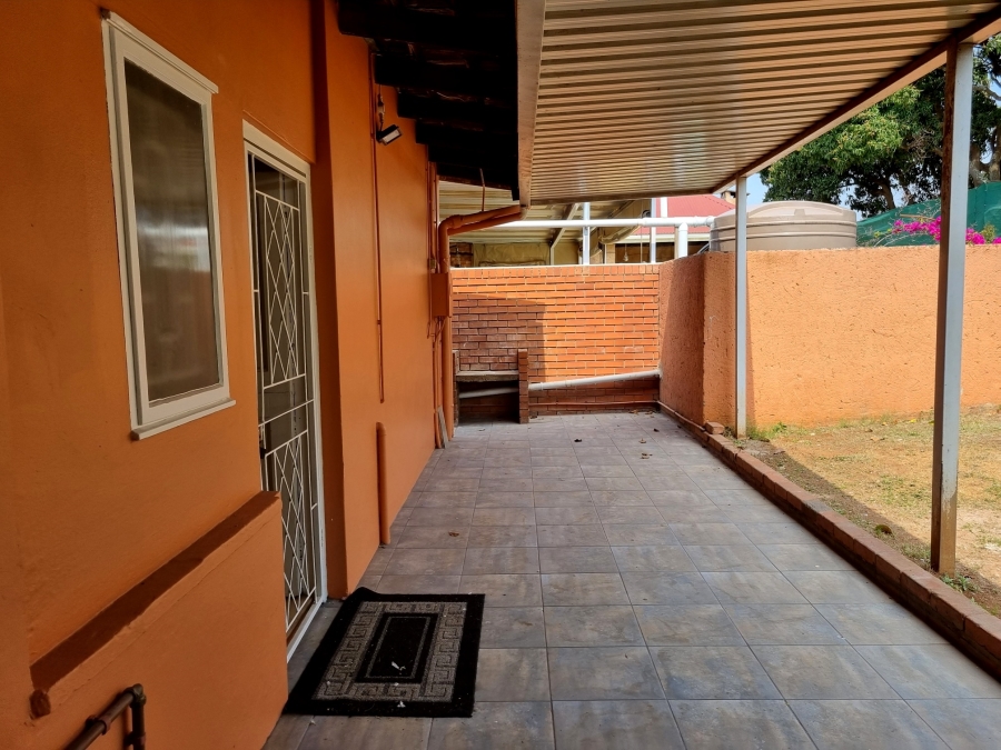 To Let 2 Bedroom Property for Rent in Greenwood Park KwaZulu-Natal