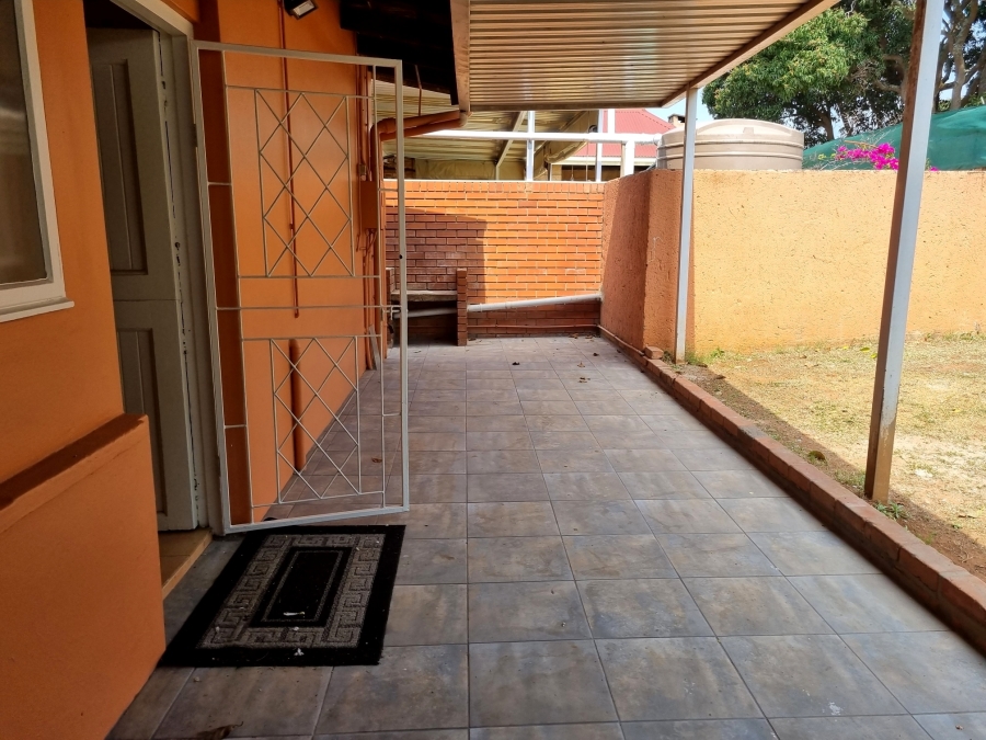 To Let 2 Bedroom Property for Rent in Greenwood Park KwaZulu-Natal