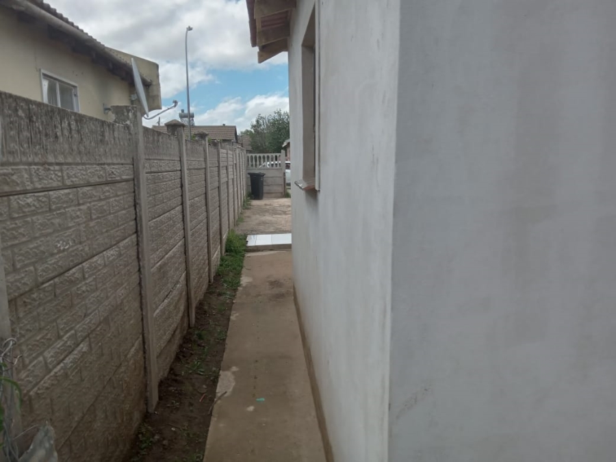 2 Bedroom Property for Sale in Kokstad KwaZulu-Natal