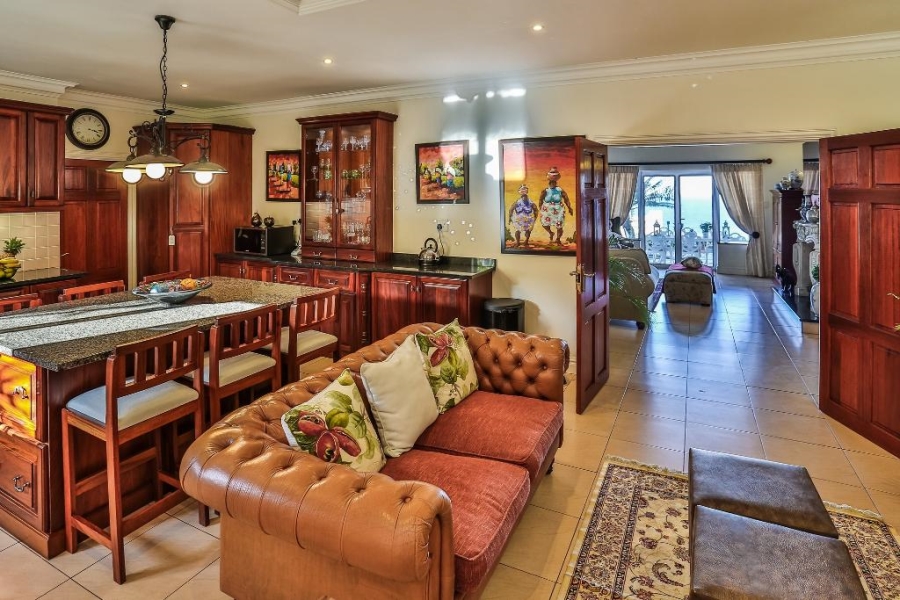 6 Bedroom Property for Sale in Sheffield Beach KwaZulu-Natal