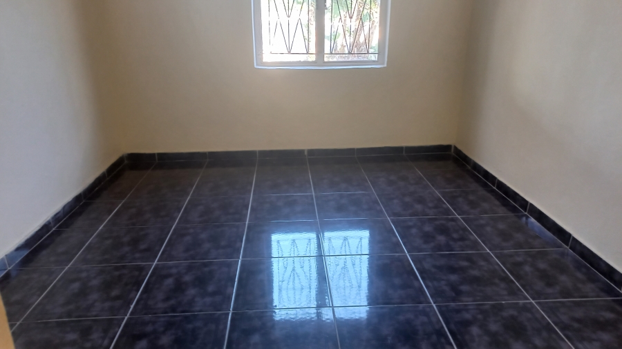 To Let 3 Bedroom Property for Rent in Buffelsdale KwaZulu-Natal