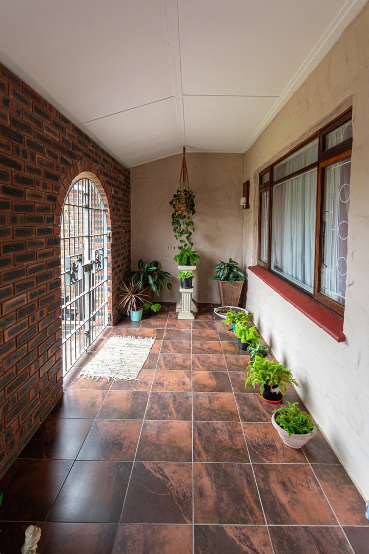 4 Bedroom Property for Sale in Ocean View KwaZulu-Natal