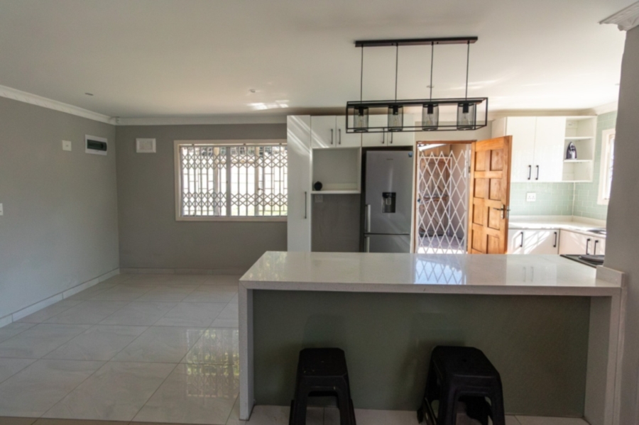 To Let 3 Bedroom Property for Rent in Brighton Beach KwaZulu-Natal