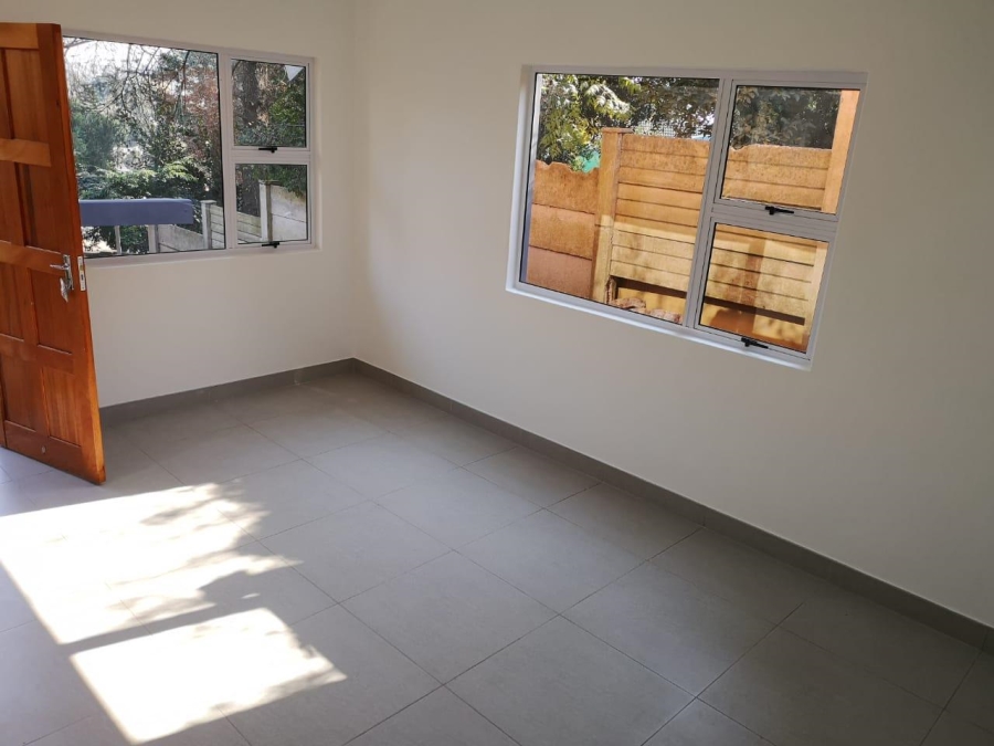 To Let 1 Bedroom Property for Rent in Hayfields KwaZulu-Natal